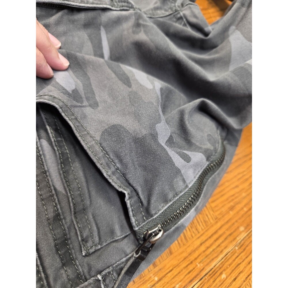 Democracy "Ab" Solution Size 12 Camouflage Booty Lift Jeans - Picture 4 of 11